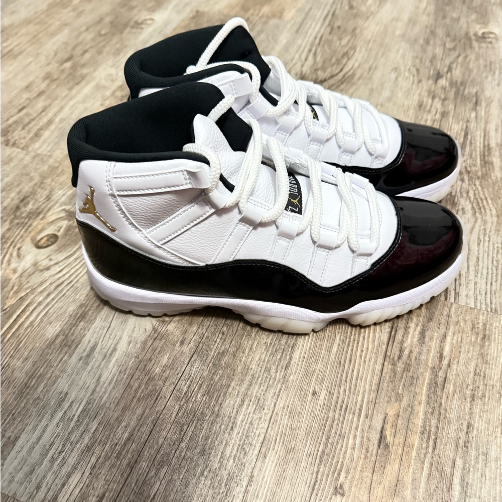 Air Jordan 12 Retro